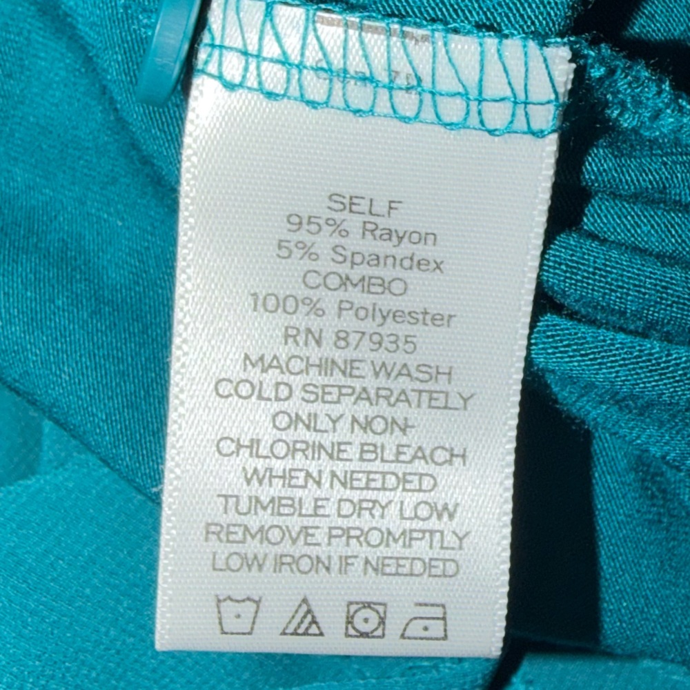 LOGO by Lori Goldstein Green Long Sleeves Tunic Top XS S M - Picture 5 of 5